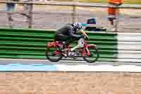 Vintage-motorcycle-club;eventdigitalimages;mallory-park;mallory-park-trackday-photographs;no-limits-trackdays;peter-wileman-photography;trackday-digital-images;trackday-photos;vmcc-festival-1000-bikes-photographs